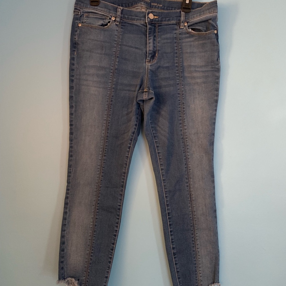 Ankle jeans
